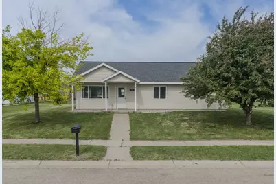 719 22nd Street S, Montevideo, MN 56265 - Photo 16