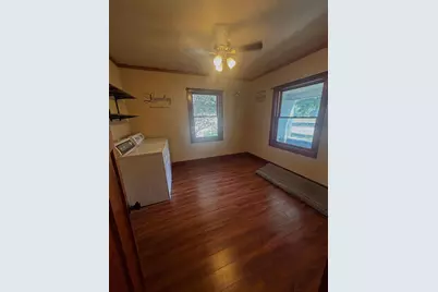 708 S Hiawatha Avenue, Pipestone, MN 56164 - Photo 8