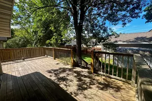 708 S Hiawatha Ave, Pipestone, MN 56164 - Photo 18