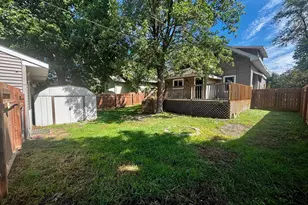 708 S Hiawatha Ave, Pipestone, MN 56164 - Photo 16