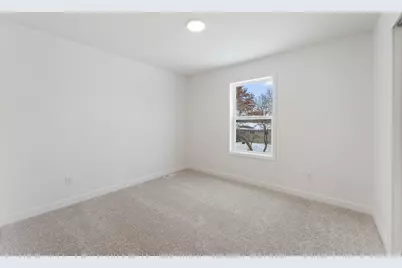 7971 Upper 41st Street N, Oakdale, MN 55128 - Photo 12