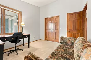 1053 Royal Ct, Shoreview, MN 55126 - Photo 32