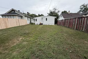 1368 7th St E, Saint Paul, MN 55106 - Photo 10