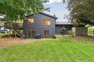 1112 Grandview Dr, Hudson, WI 54016 - Photo 36