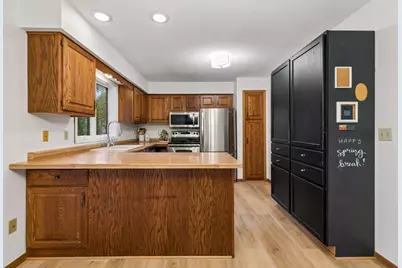 1112 Grandview Drive, Hudson, WI 54016 - Photo 8