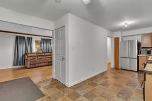 1020 Becker Ave SE, Willmar, MN 56201 - Photo 10