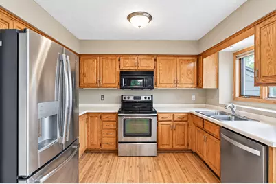 8026 173rd Street W, Lakeville, MN 55044 - Photo 10