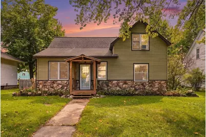 121 W Race Avenue, Elmwood, WI 54740 - Photo 1