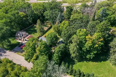 1805 Oakview Lane N, Plymouth, MN 55441 - Photo 40
