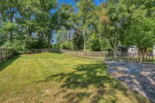 1805 Oakview Ln N, Plymouth, MN 55441 - Photo 24