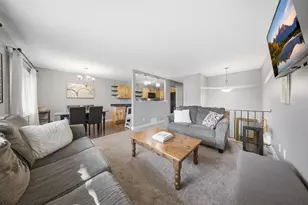 3610 Avon Ct, Woodbury, MN 55125 - Photo 2