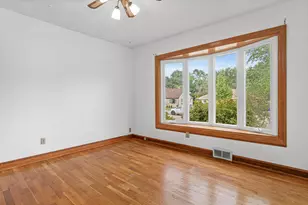 1639 Chamber St, Saint Paul, MN 55106 - Photo 10