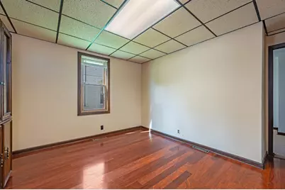 218 W 3rd Street, Fairmont, MN 56031 - Photo 8