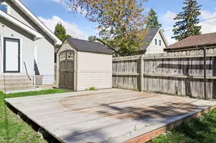 1960 Ivy Ave E, Saint Paul, MN 55119 - Photo 22