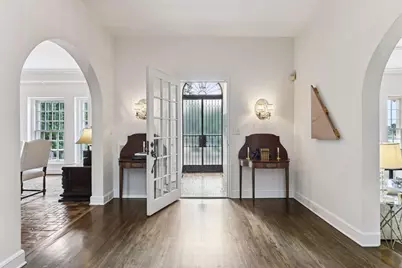 2308 W Lake Of The Isles Parkway, Minneapolis, MN 55405 - Photo 6