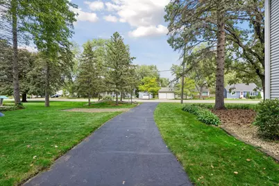 730 County Road B2 W, Roseville, MN 55113 - Photo 50