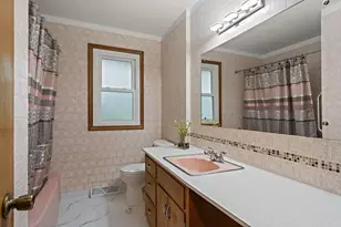 2624 Bittersweet Ln, Maplewood, MN 55109 - Photo 20