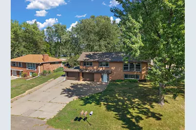 2624 Bittersweet Lane, Maplewood, MN 55109 - Photo 10