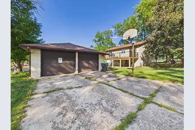 2253 Charles Street N, North Saint Paul, MN 55109 - Photo 22