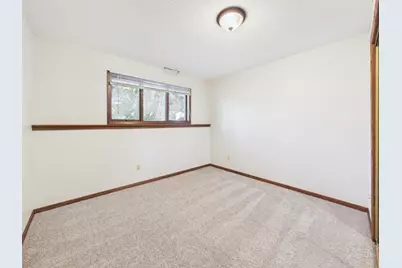 2253 Charles Street N, North Saint Paul, MN 55109 - Photo 12