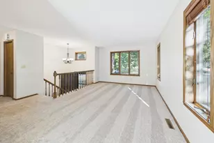 2253 Charles Street N, North Saint Paul, MN 55109 - Photo 6