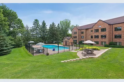1830 Eagle Ridge Drive #1004, Mendota Heights, MN 55118 - Photo 44