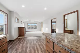 465 Meadow View Ct, Paynesville, MN 56362 - Photo 4