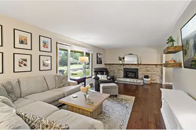 12708 Parkwood Drive, Burnsville, MN 55337 - Photo 6