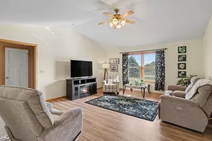 2241 122nd St, New Richmond, WI 54017 - Photo 4