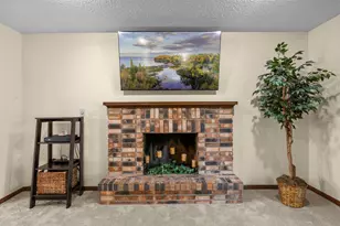6733 Willow Ln, Brooklyn Center, MN 55430 - Photo 12