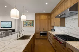 1111 W River Pkwy, Minneapolis, MN 55415 - Photo 18