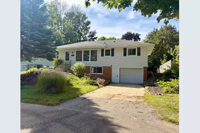 2034 24th Street NW, Rochester, MN 55901 - Photo 2