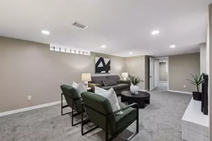 1947 Yorkshire Ct, Saint Paul, MN 55116 - Photo 28