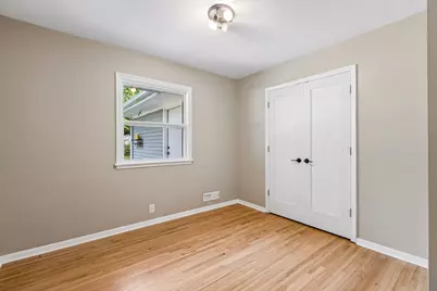 1947 Yorkshire Court, Saint Paul, MN 55116 - Photo 26