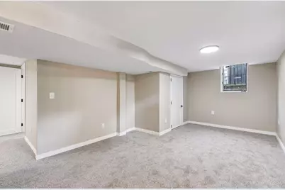 1947 Yorkshire Court, Saint Paul, MN 55116 - Photo 30