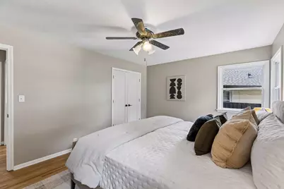 1947 Yorkshire Court, Saint Paul, MN 55116 - Photo 24