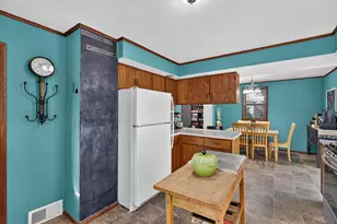 810 Summit Ave, Saint Paul Park, MN 55071 - Photo 10