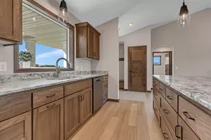 1942 68th Ave N, Saint Cloud, MN 56303 - Photo 6