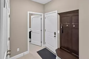 17250 47th Ave N, Plymouth, MN 55446 - Photo 18