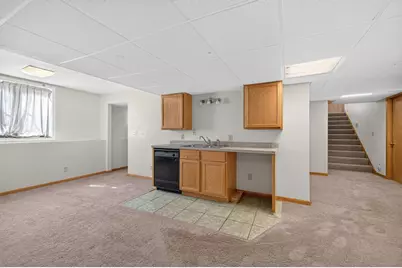 412 Hazel Street N, Saint Paul, MN 55119 - Photo 30