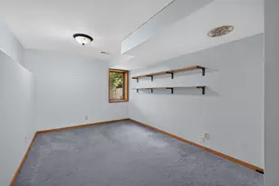 412 Hazel St N, Saint Paul, MN 55119 - Photo 38
