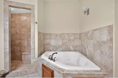 412 Hazel Street N, Saint Paul, MN 55119 - Photo 26