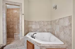 412 Hazel St N, Saint Paul, MN 55119 - Photo 26