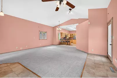 412 Hazel Street N, Saint Paul, MN 55119 - Photo 20
