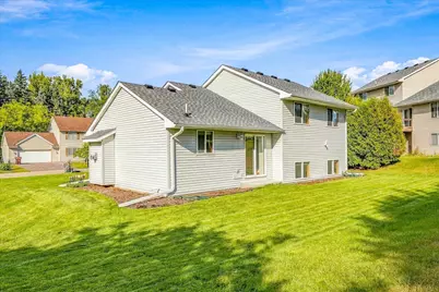 342 Parkview Lane S, Maplewood, MN 55119 - Photo 36