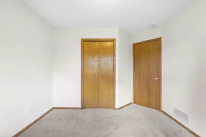 342 Parkview Lane S, Maplewood, MN 55119 - Photo 18