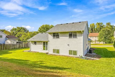 342 Parkview Lane S, Maplewood, MN 55119 - Photo 38
