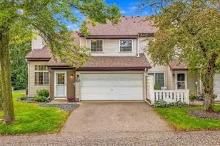4068 Wilshire Cir, Shoreview, MN 55126 - Photo 2