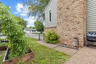 402 N Minnesota St, Marshall, MN 56258 - Photo 60