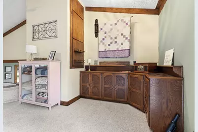 402 N Minnesota Street, Marshall, MN 56258 - Photo 22